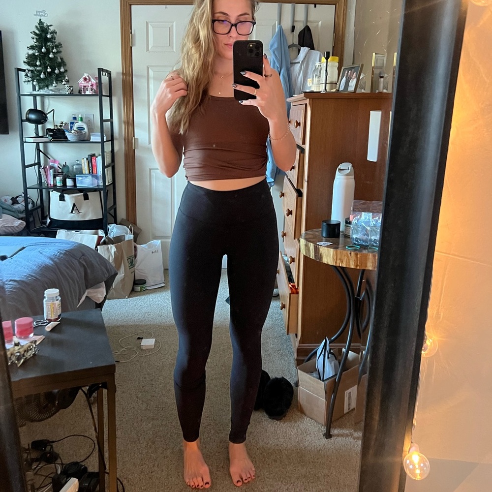 Lululemon Wunder Train High-Rise Tight 28" size 6